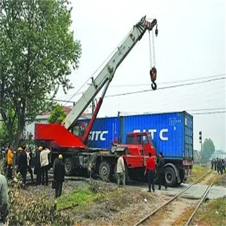 麻涌镇如何快速找到附近的吊车救援公司